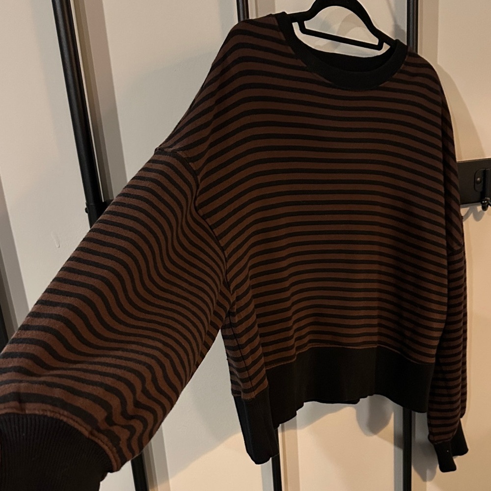 Aerie Striped Black and Brown Sweatshirt - Picture 4 of 6